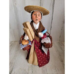 Byers Choice colonial‎ Williamsburg  market woman gifts Xmas home decor